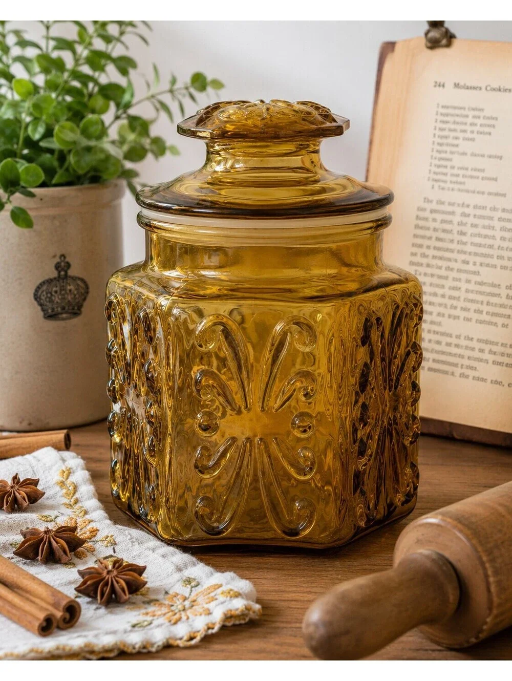 Vintage Amber Glass Cookie Jar with Decorative Pattern and Lid